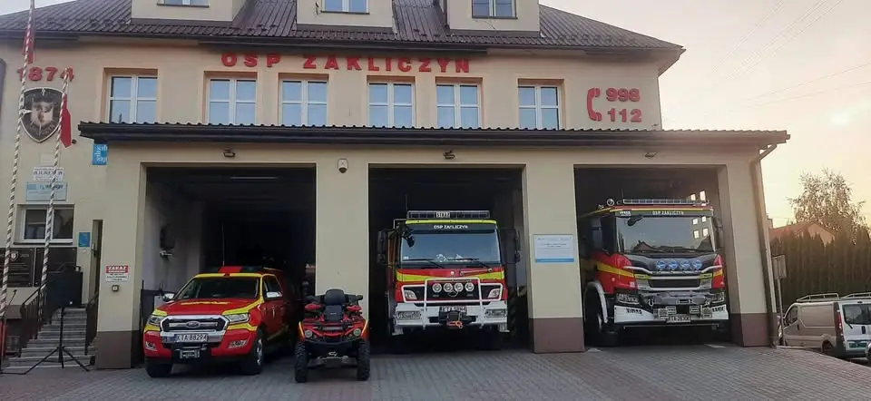 Kolizja dwóch aut w Zakliczynie na ul. Krakowskiej