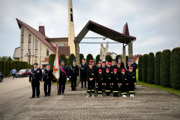 Młodzieżowe Drużyny Pożarnicze zakończyły obóz w Czechówce