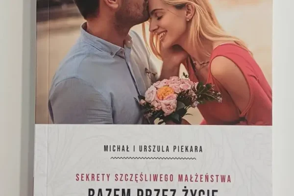 Rodzina z Lipnika wydała własne książki – gratulacje od biblioteki