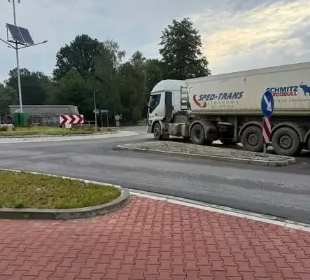 Budowa linii kolejowej Podłęże–Piekiełko: gmina Raciechowice stawia warunki