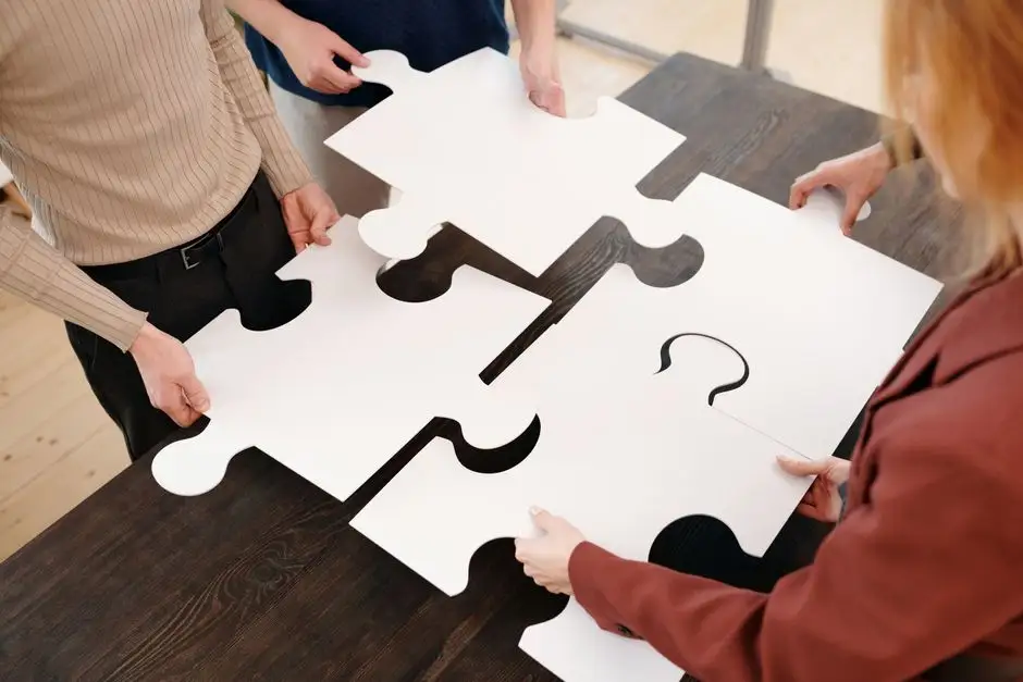 Puzzlowe popołudnie w bibliotece – zapraszamy na wspólne układanie